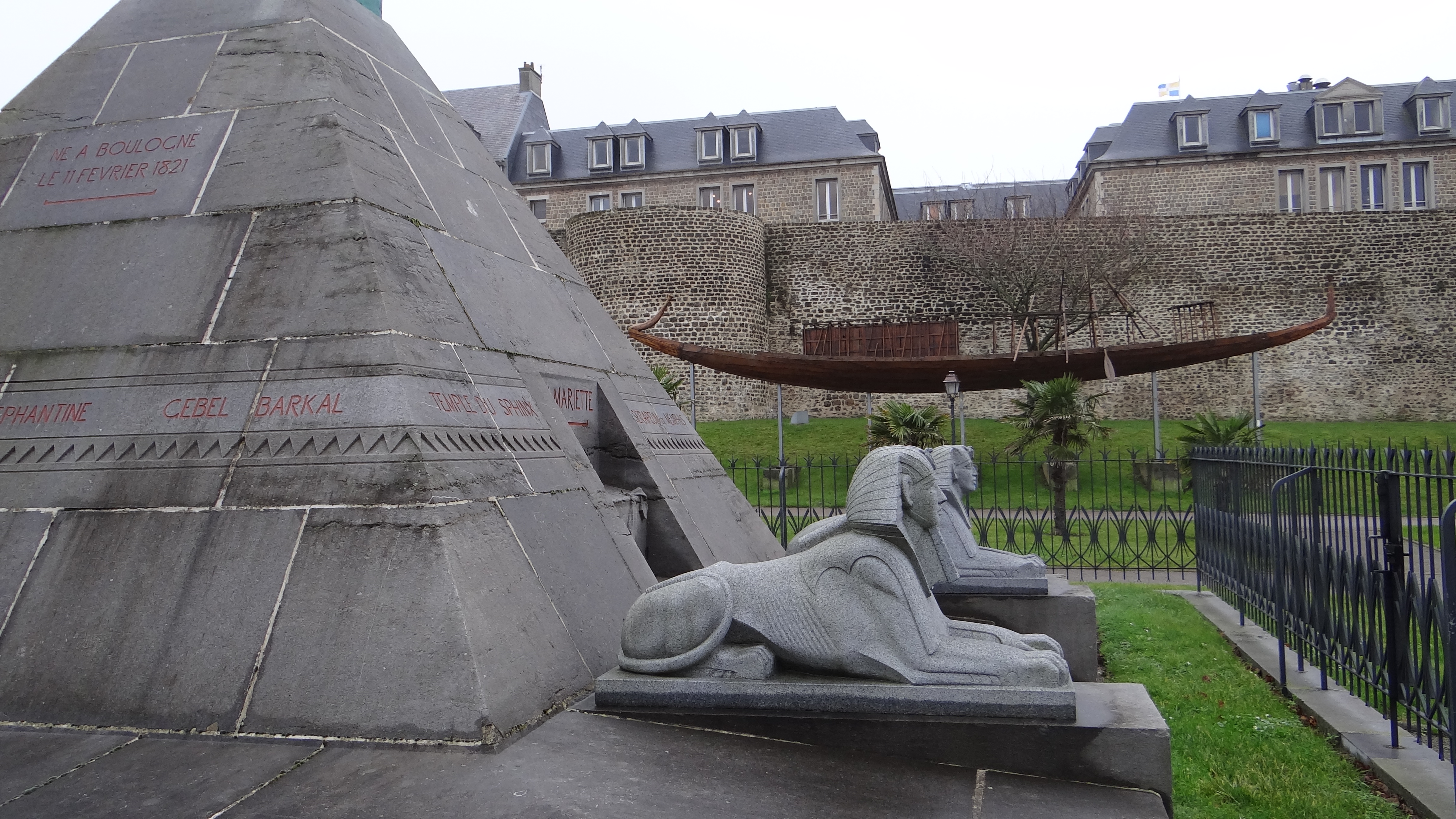 La Maison Boulonnaise – Location de vacances 8 personnes à Boulogne-sur-Mer, centre-ville
