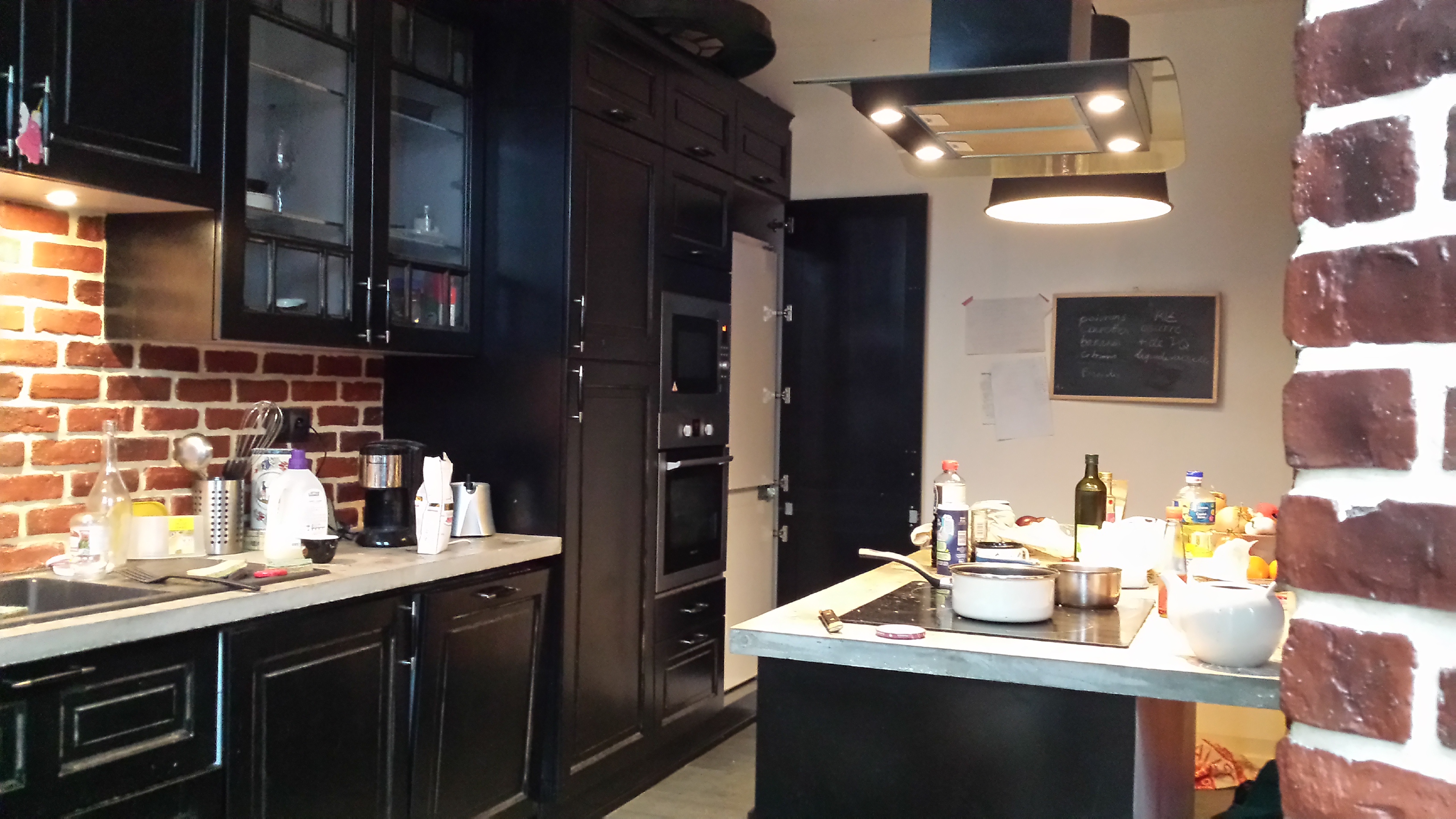 Sous-location chambre dans un immense appartement 18e